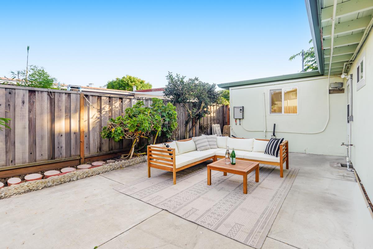 Detail Gallery Image 25 of 30 For 2075 Monroe St, Santa Clara,  CA 95050 - 3 Beds | 1 Baths