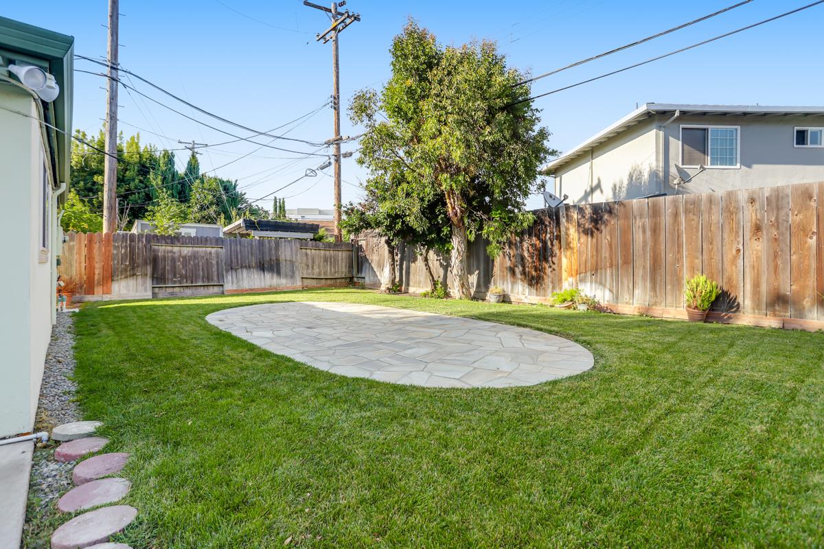 Detail Gallery Image 28 of 30 For 2075 Monroe St, Santa Clara,  CA 95050 - 3 Beds | 1 Baths