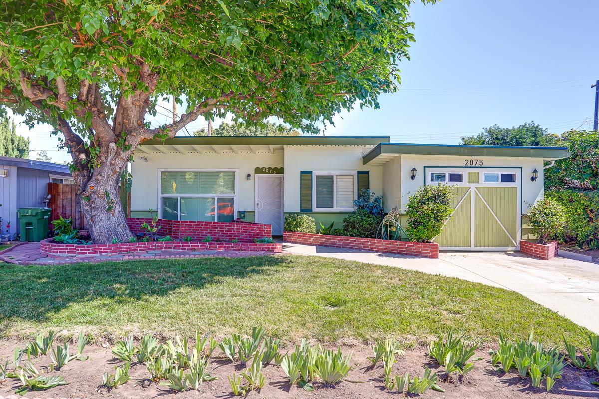 Detail Gallery Image 4 of 30 For 2075 Monroe St, Santa Clara,  CA 95050 - 3 Beds | 1 Baths