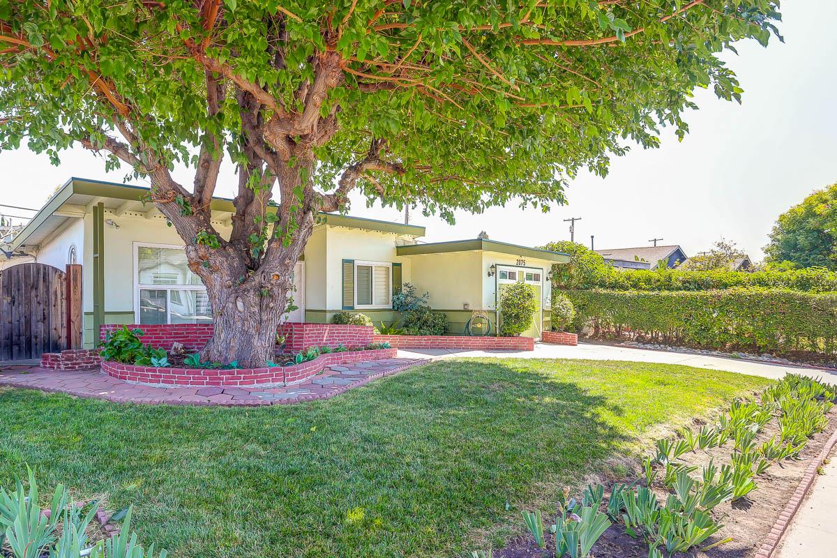 Detail Gallery Image 5 of 30 For 2075 Monroe St, Santa Clara,  CA 95050 - 3 Beds | 1 Baths