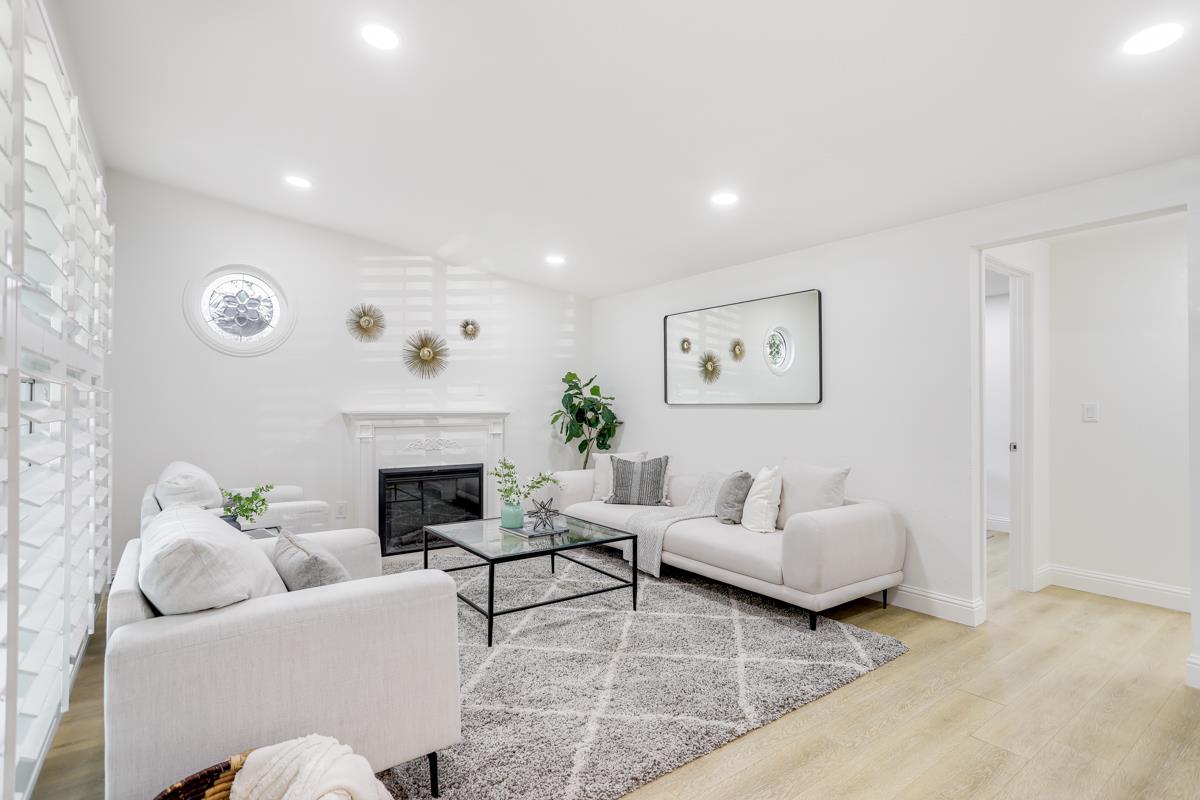 Detail Gallery Image 6 of 30 For 2075 Monroe St, Santa Clara,  CA 95050 - 3 Beds | 1 Baths