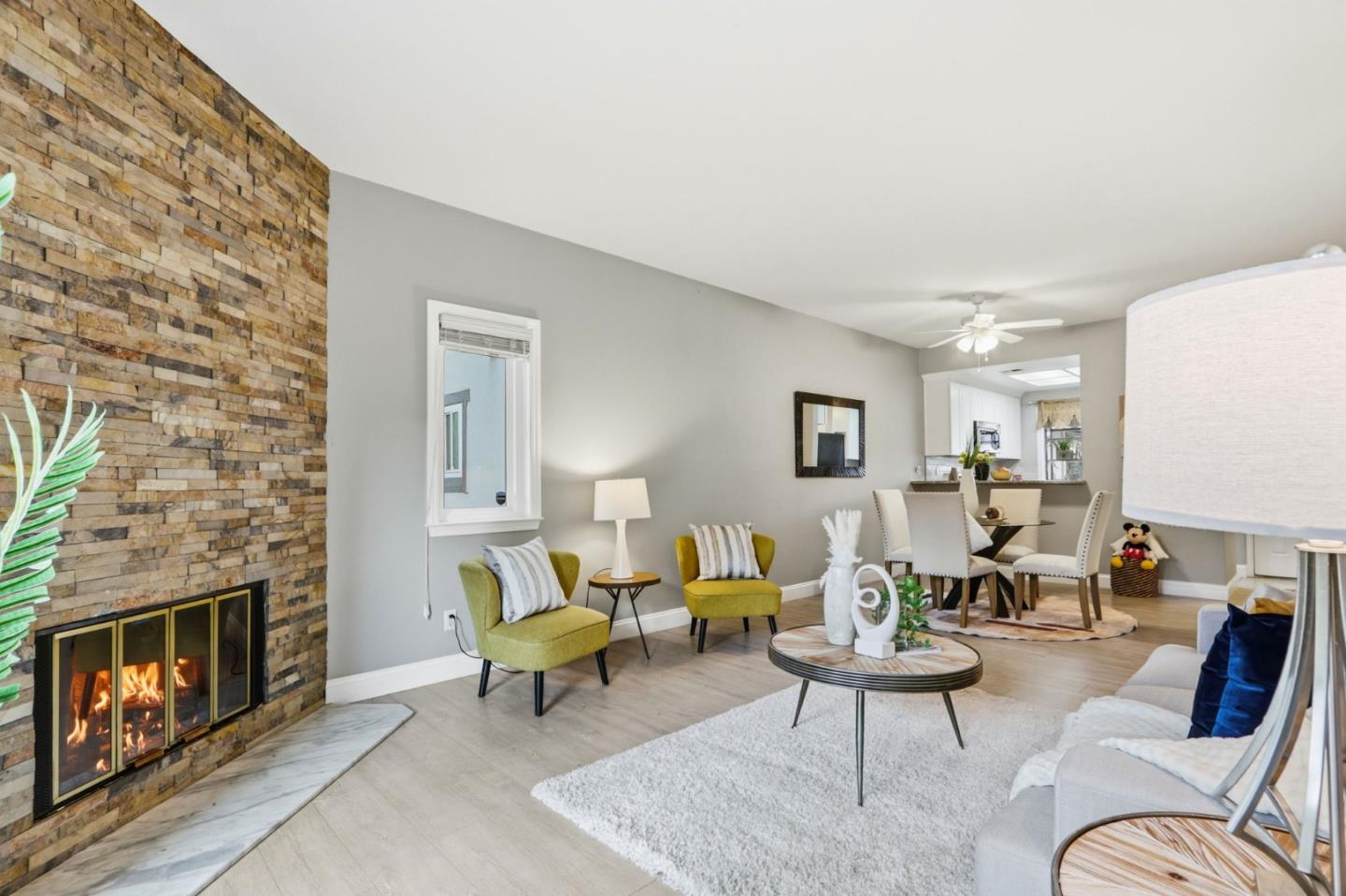 Detail Gallery Image 4 of 38 For 1400 Bowe Ave #305,  Santa Clara,  CA 95051 - 2 Beds | 2 Baths