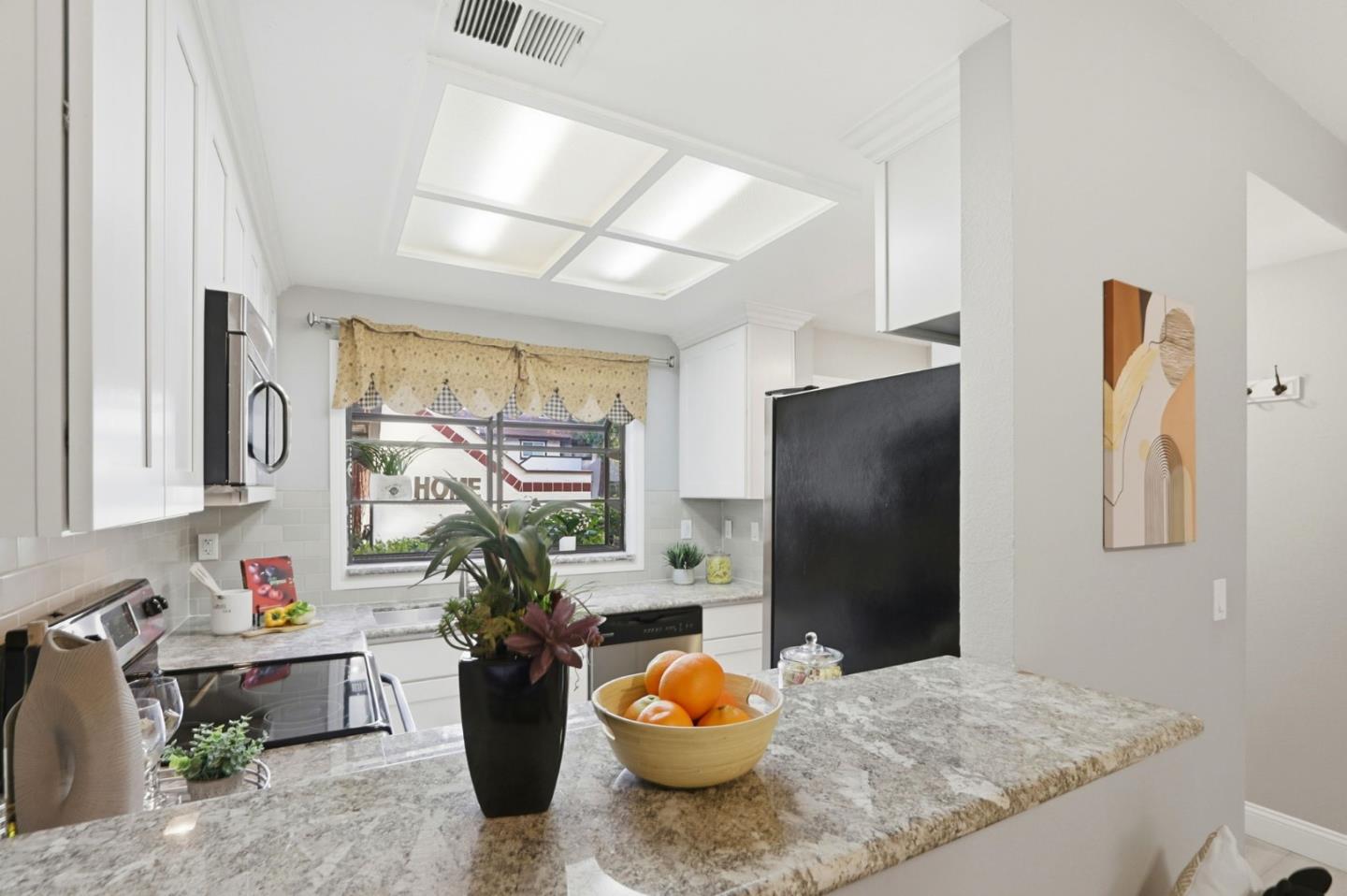 Detail Gallery Image 5 of 38 For 1400 Bowe Ave #305,  Santa Clara,  CA 95051 - 2 Beds | 2 Baths