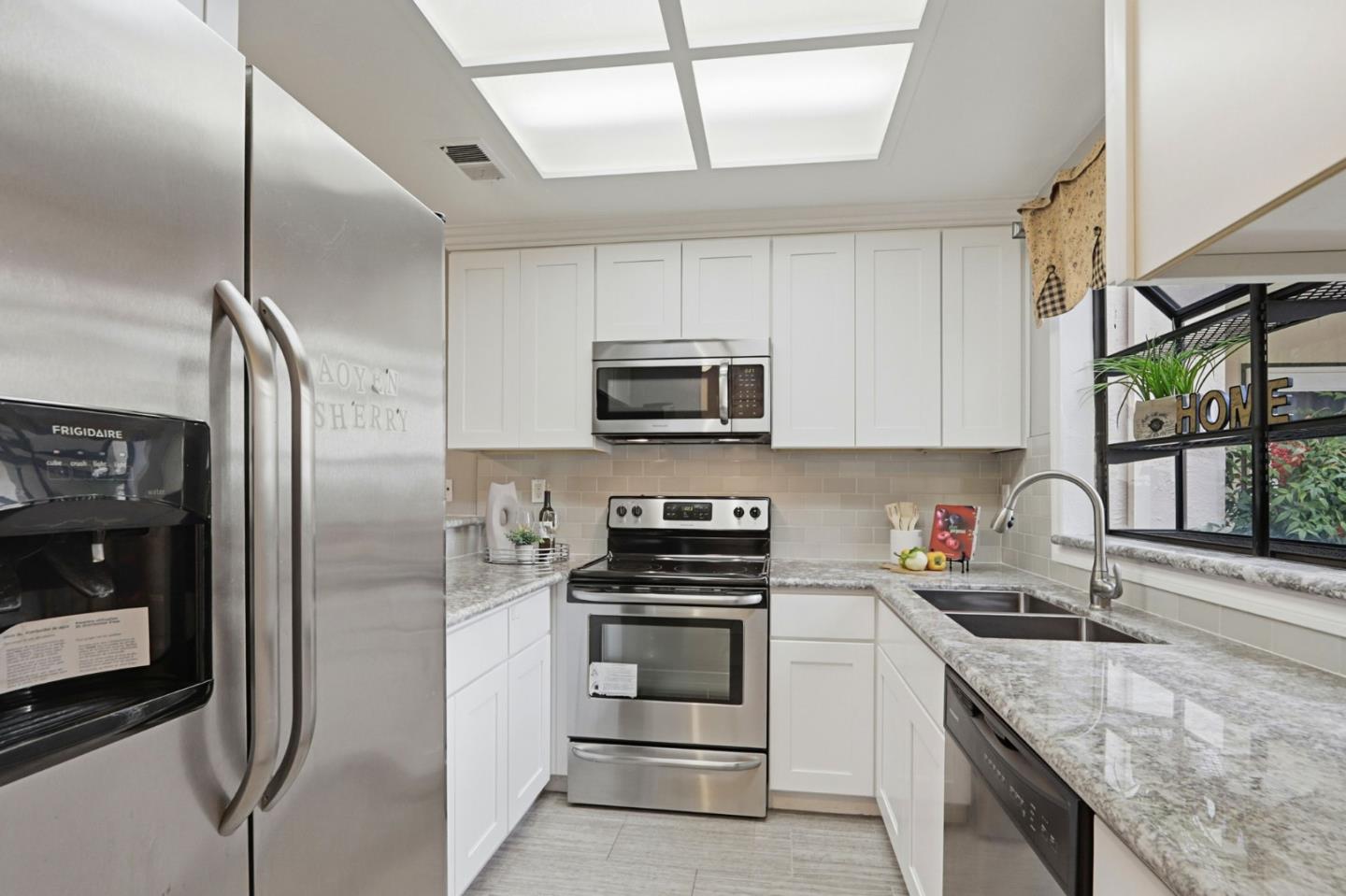 Detail Gallery Image 6 of 38 For 1400 Bowe Ave #305,  Santa Clara,  CA 95051 - 2 Beds | 2 Baths