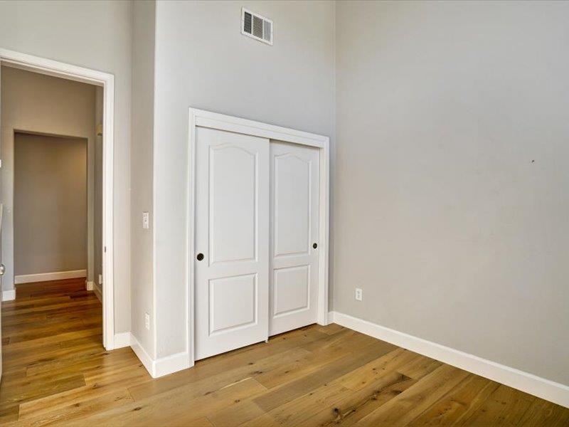 Detail Gallery Image 10 of 46 For 6130 Yardley Ln, San Ramon,  CA 94582 - 5 Beds | 3 Baths