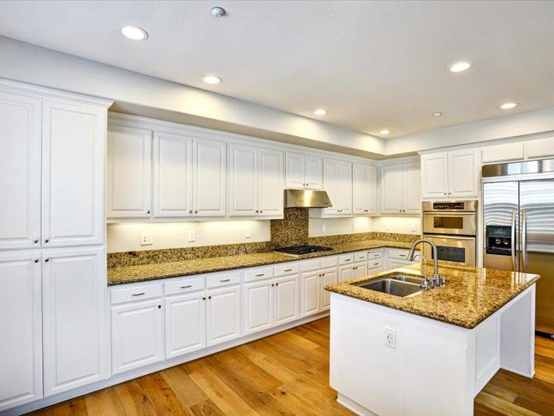 Detail Gallery Image 13 of 46 For 6130 Yardley Ln, San Ramon,  CA 94582 - 5 Beds | 3 Baths