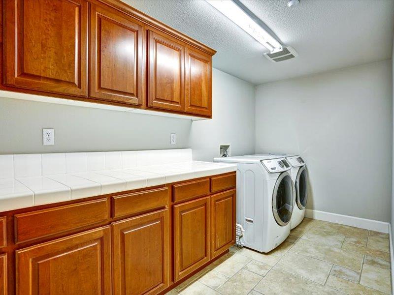Detail Gallery Image 29 of 46 For 6130 Yardley Ln, San Ramon,  CA 94582 - 5 Beds | 3 Baths