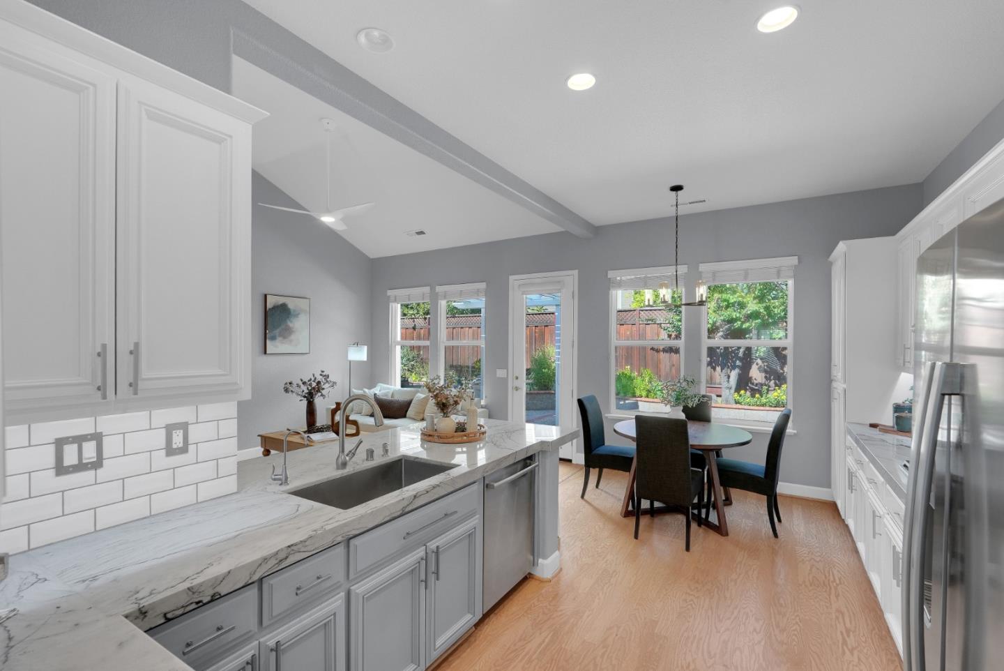 Detail Gallery Image 14 of 40 For 18430 Carmelo Ct, Morgan Hill,  CA 95037 - 4 Beds | 2/1 Baths