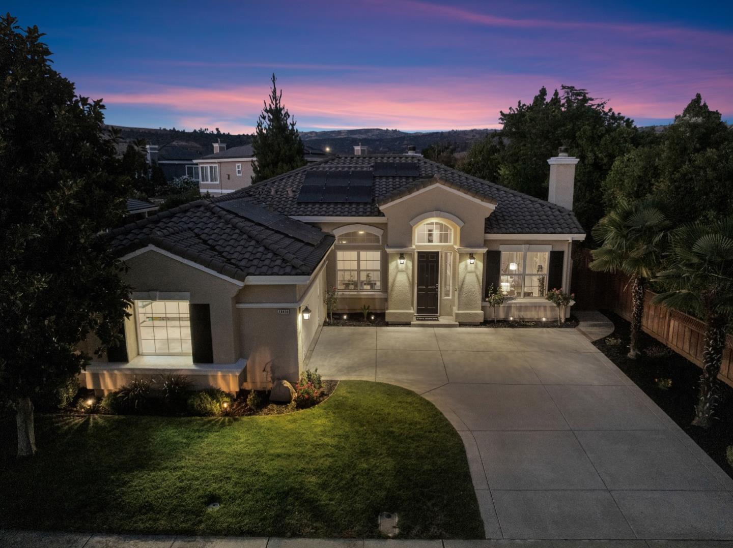 Detail Gallery Image 33 of 40 For 18430 Carmelo Ct, Morgan Hill,  CA 95037 - 4 Beds | 2/1 Baths