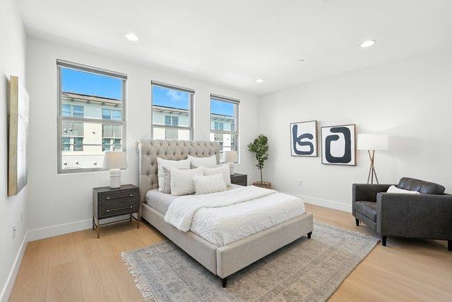 Detail Gallery Image 19 of 36 For 1012 Foxglove Pl, San Jose,  CA 95131 - 2 Beds | 2/2 Baths