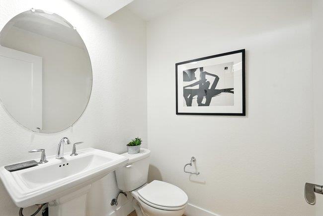 Detail Gallery Image 29 of 36 For 1012 Foxglove Pl, San Jose,  CA 95131 - 2 Beds | 2/2 Baths