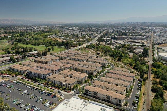 Detail Gallery Image 34 of 36 For 1012 Foxglove Pl, San Jose,  CA 95131 - 2 Beds | 2/2 Baths