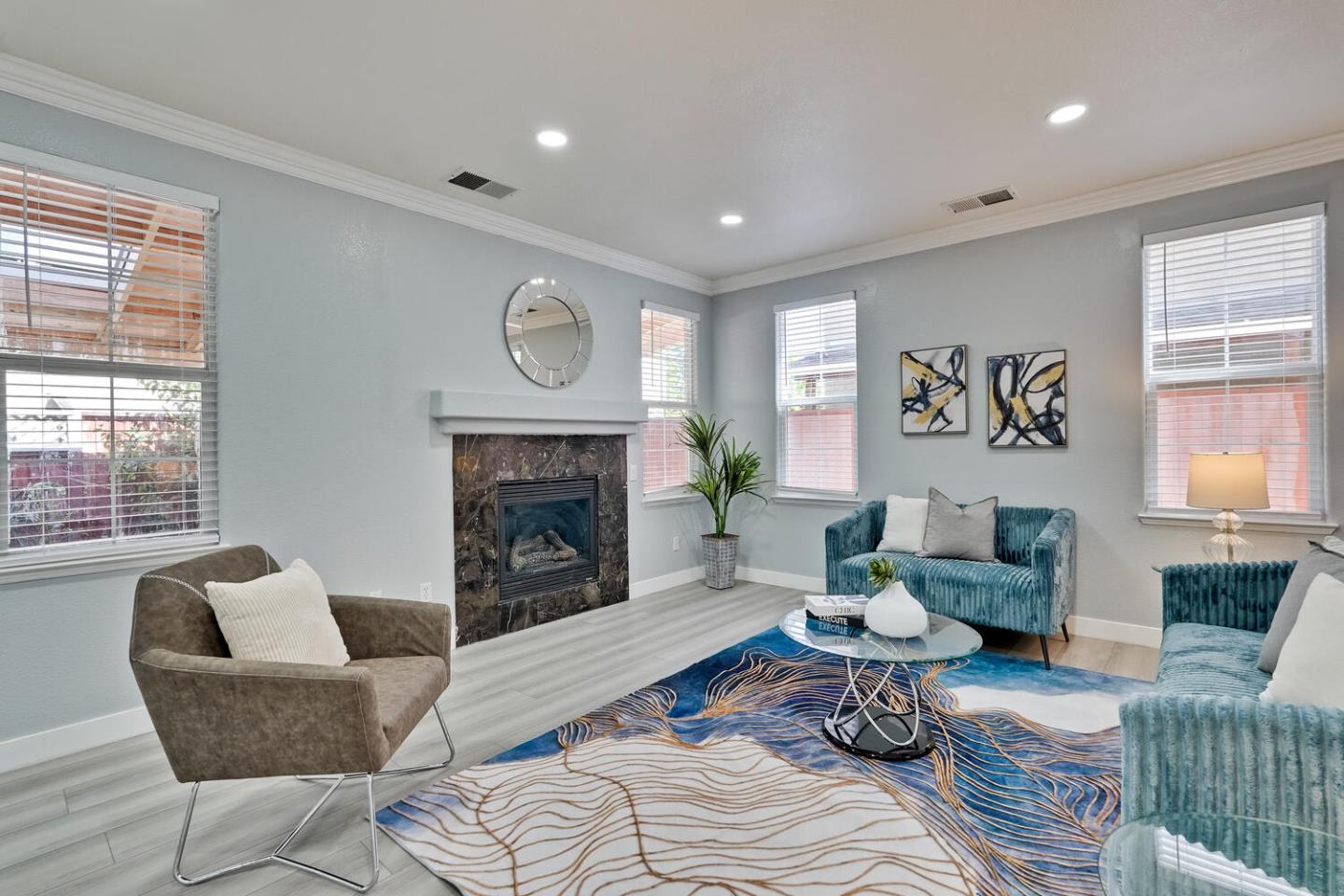 Detail Gallery Image 23 of 73 For 433 Umbarger Rd, San Jose,  CA 95111 - 4 Beds | 2/1 Baths