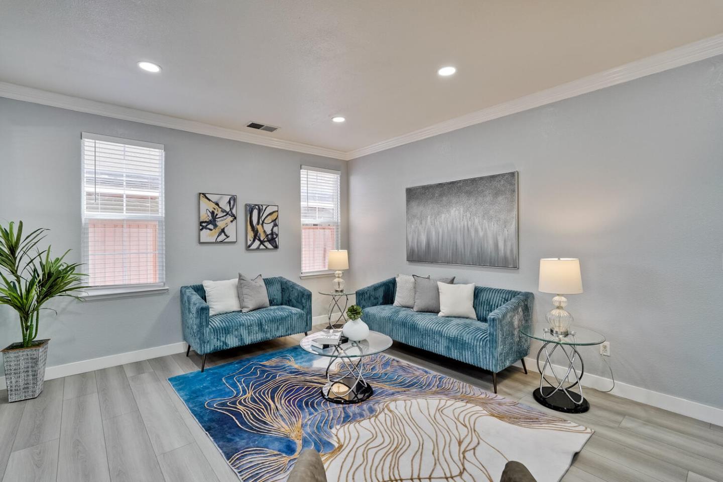 Detail Gallery Image 25 of 73 For 433 Umbarger Rd, San Jose,  CA 95111 - 4 Beds | 2/1 Baths