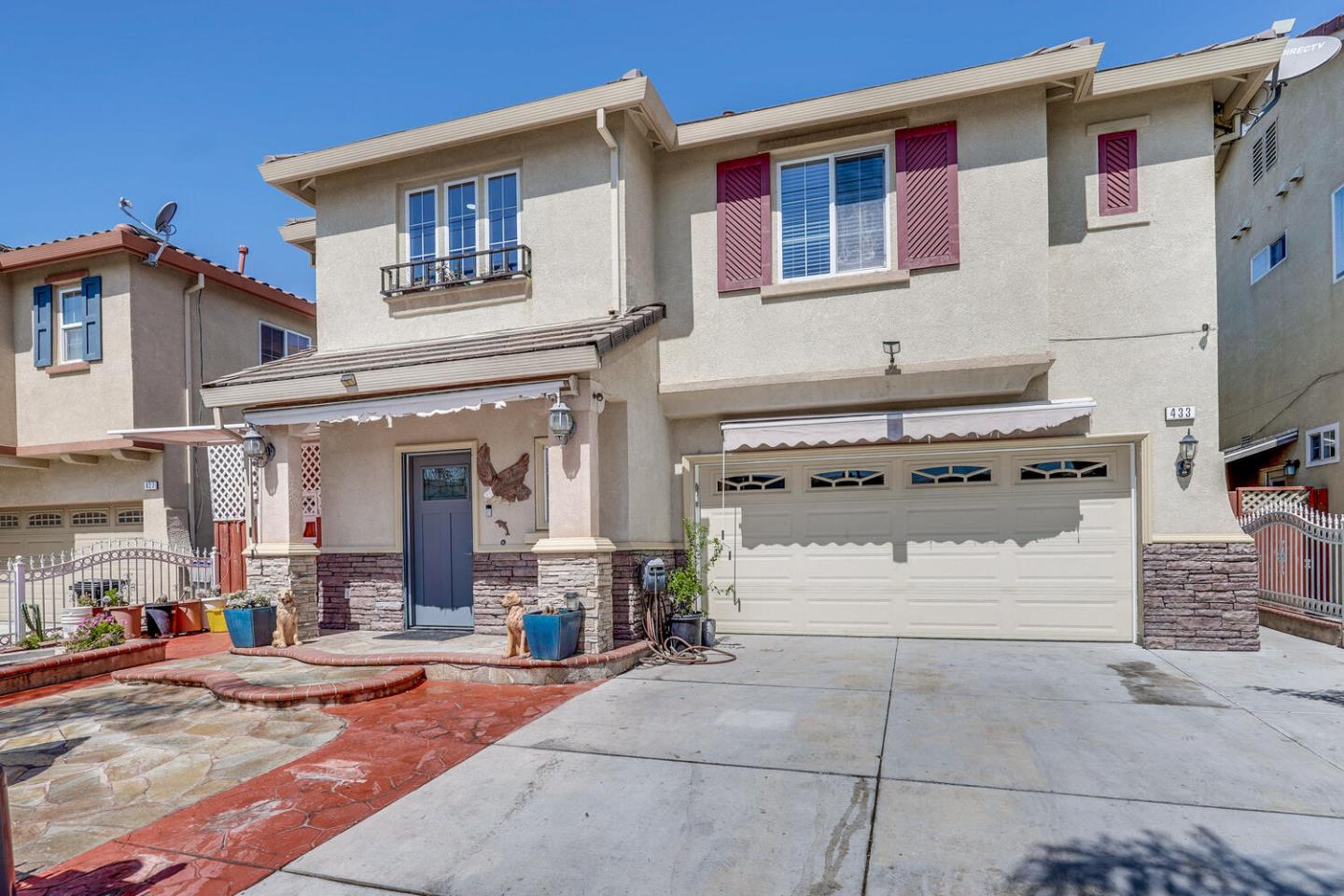 Detail Gallery Image 3 of 73 For 433 Umbarger Rd, San Jose,  CA 95111 - 4 Beds | 2/1 Baths
