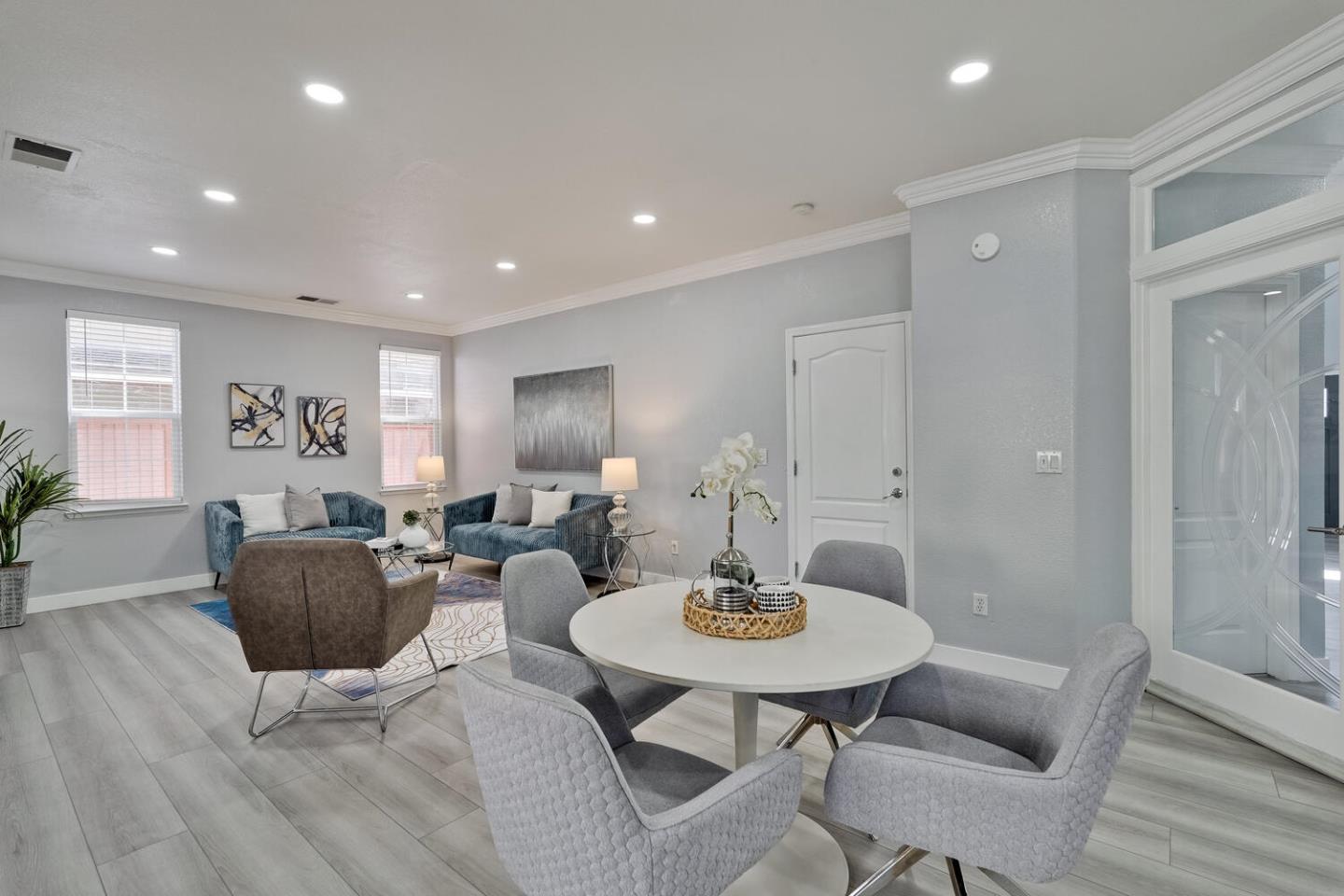 Detail Gallery Image 32 of 73 For 433 Umbarger Rd, San Jose,  CA 95111 - 4 Beds | 2/1 Baths