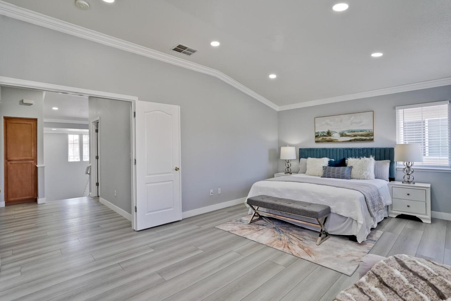 Detail Gallery Image 45 of 73 For 433 Umbarger Rd, San Jose,  CA 95111 - 4 Beds | 2/1 Baths