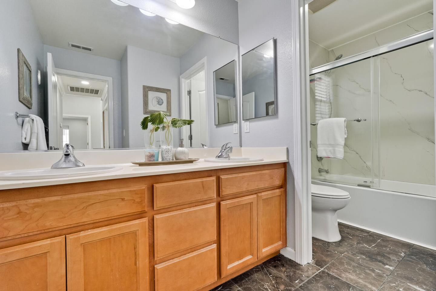 Detail Gallery Image 66 of 73 For 433 Umbarger Rd, San Jose,  CA 95111 - 4 Beds | 2/1 Baths