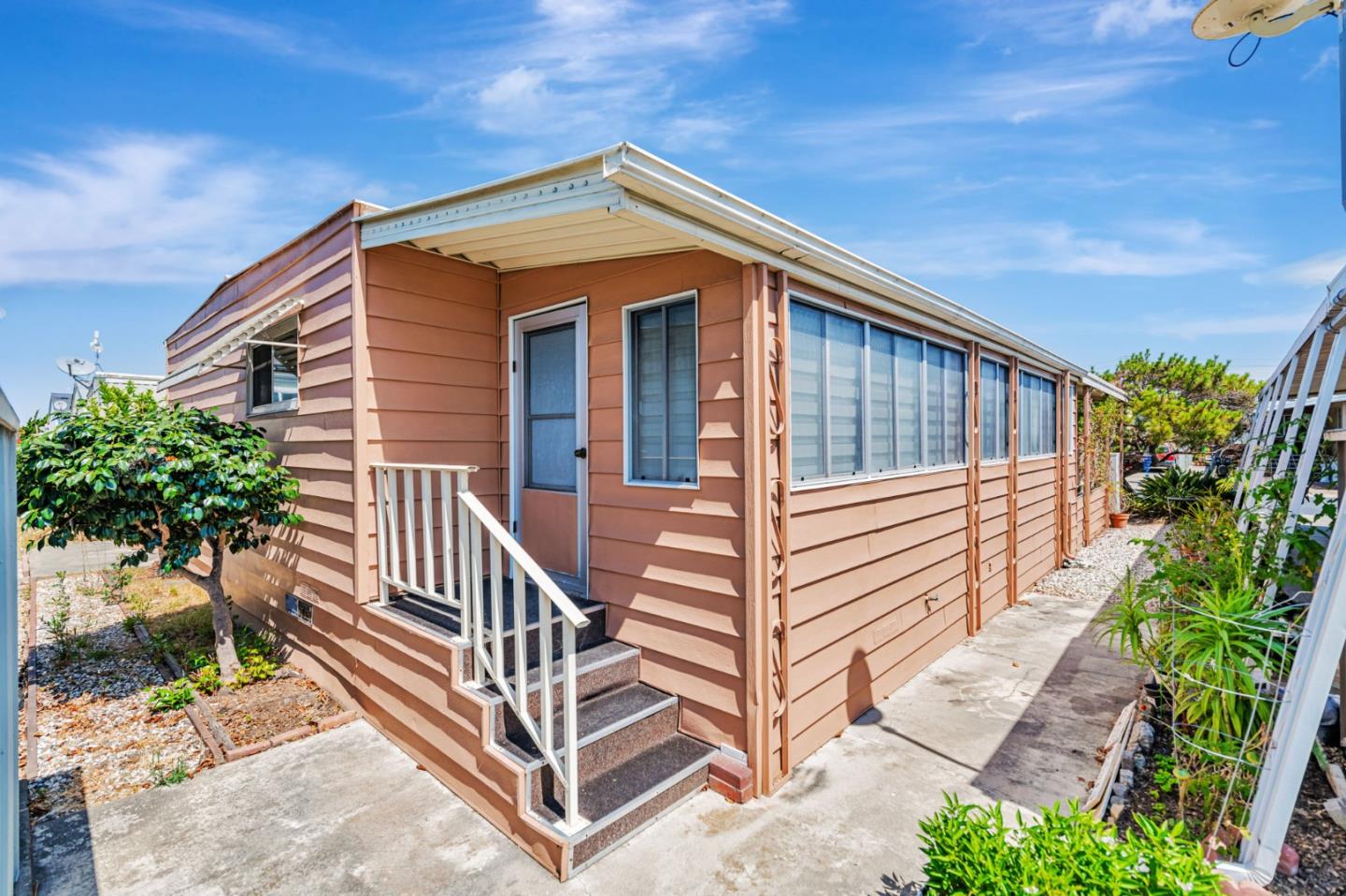Detail Gallery Image 36 of 45 For 264 Santa Susana #0,  San Leandro,  CA 94579 - 2 Beds | 2 Baths