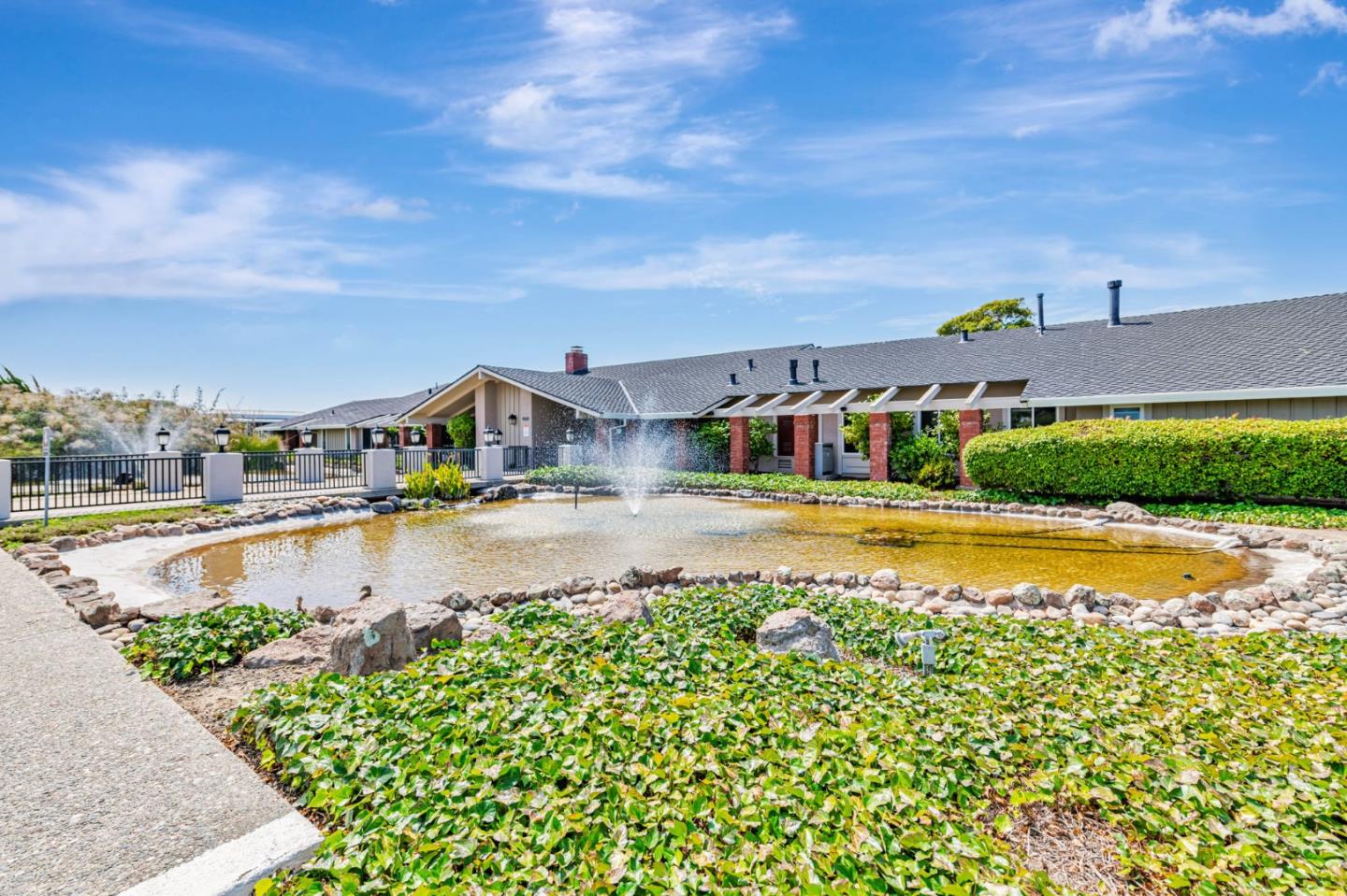 Detail Gallery Image 38 of 45 For 264 Santa Susana #0,  San Leandro,  CA 94579 - 2 Beds | 2 Baths