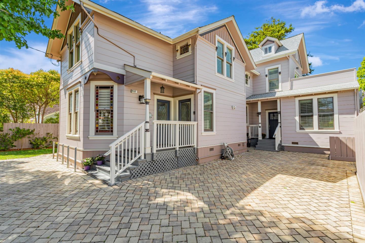 Detail Gallery Image 2 of 32 For 512 2nd St, Santa Cruz,  CA 95060 - – Beds | – Baths
