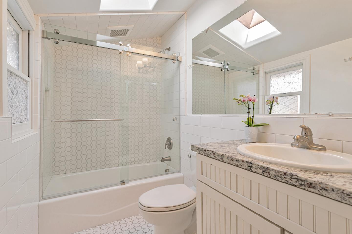 Detail Gallery Image 28 of 32 For 512 2nd St, Santa Cruz,  CA 95060 - – Beds | – Baths
