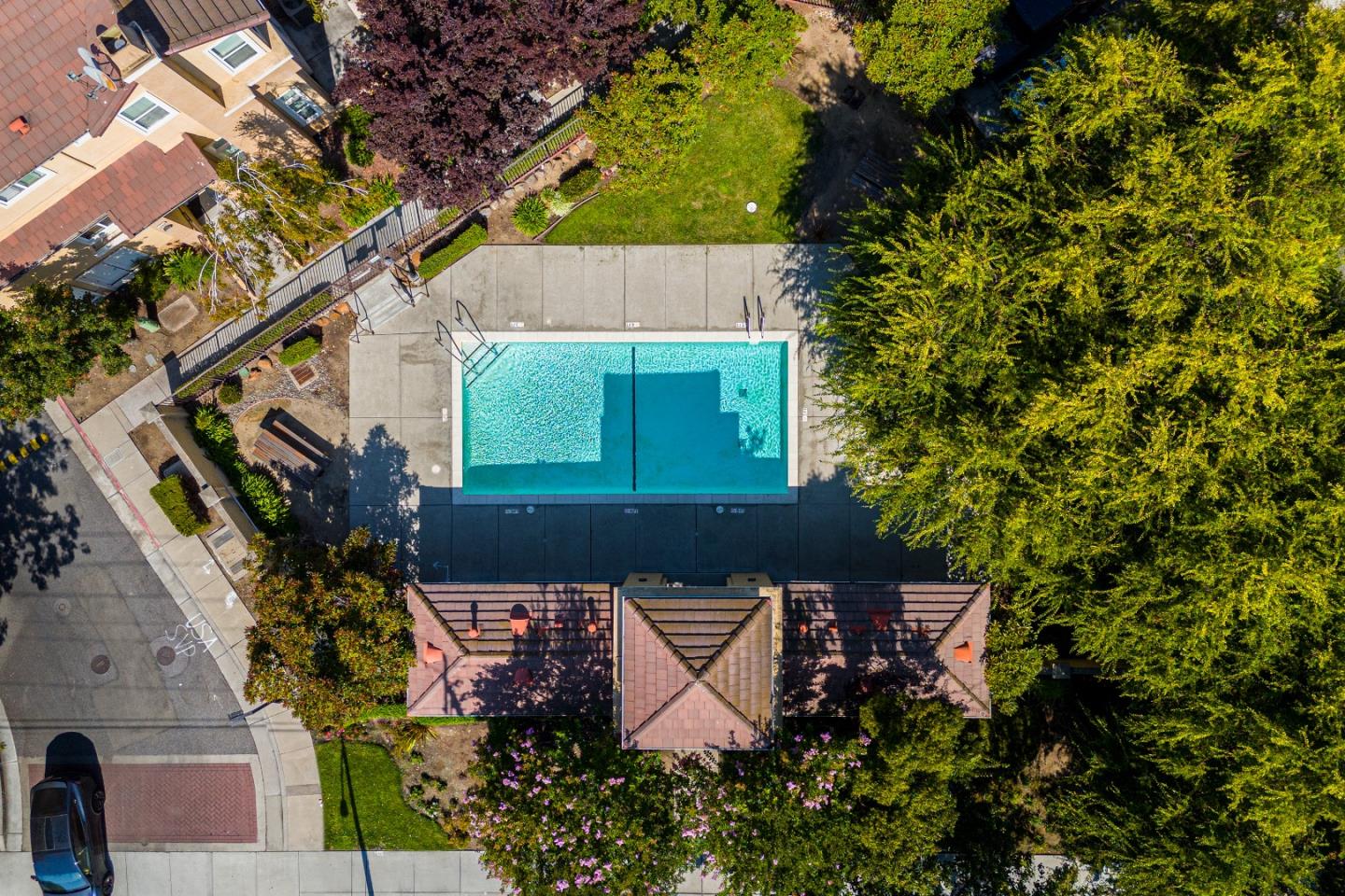 Detail Gallery Image 39 of 45 For 5142 Le Miccine Ter, San Jose,  CA 95129 - 2 Beds | 2 Baths