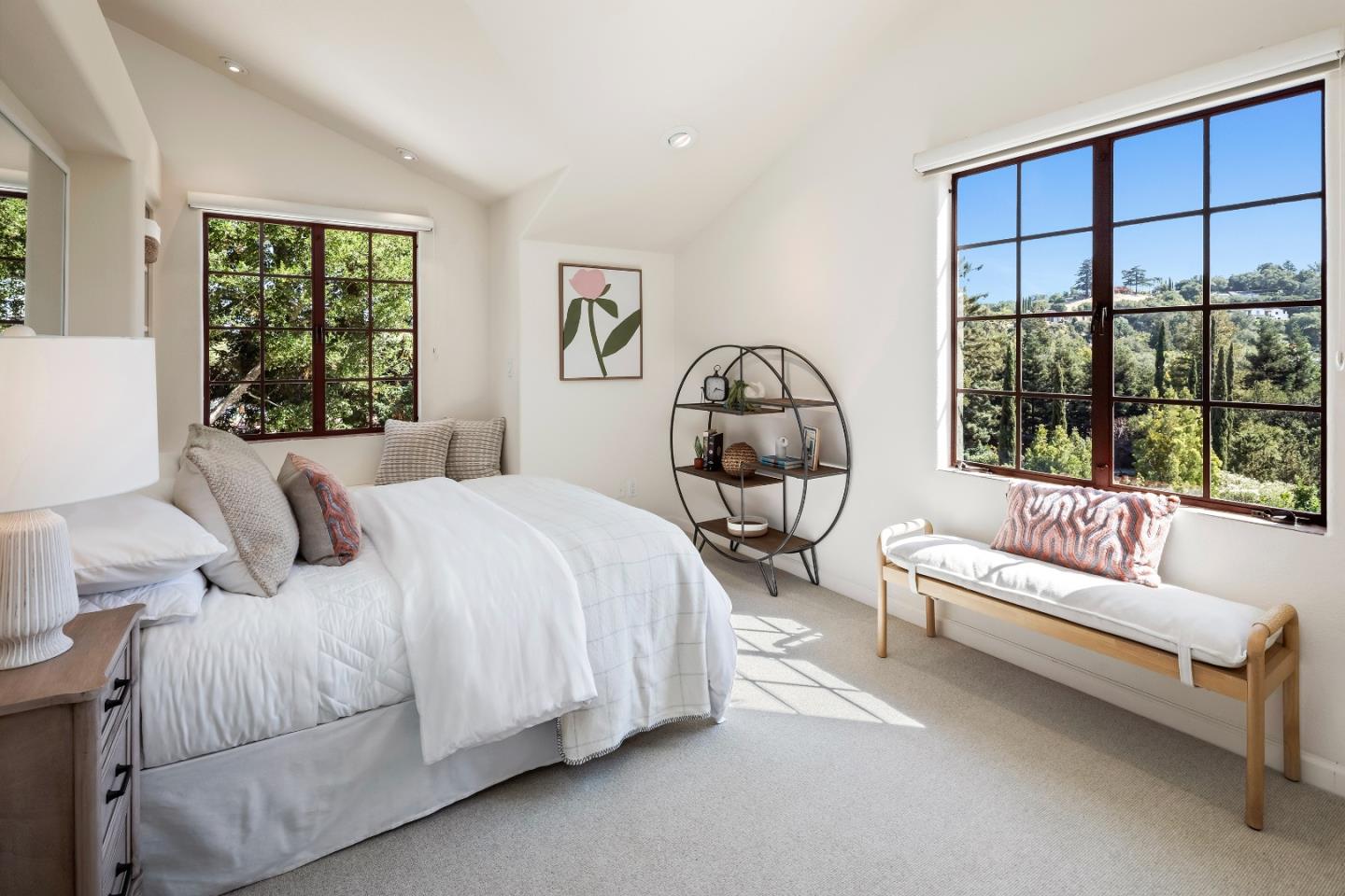 Detail Gallery Image 22 of 37 For 25620 Deerfield Dr, Los Altos Hills,  CA 94022 - 4 Beds | 3 Baths