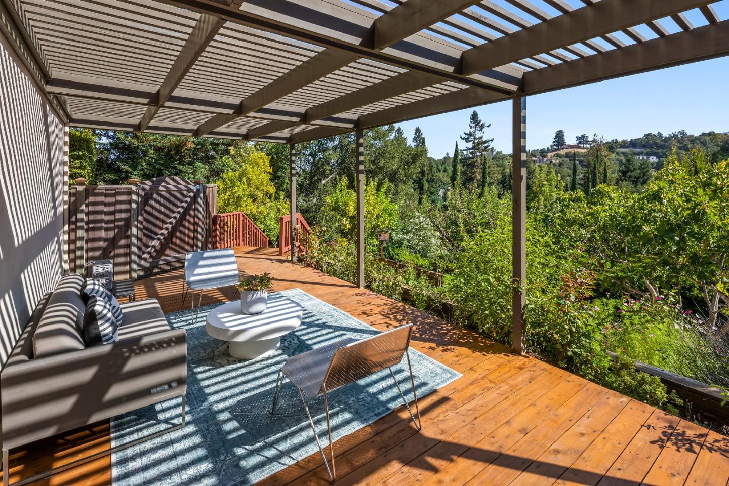 Detail Gallery Image 26 of 37 For 25620 Deerfield Dr, Los Altos Hills,  CA 94022 - 4 Beds | 3 Baths