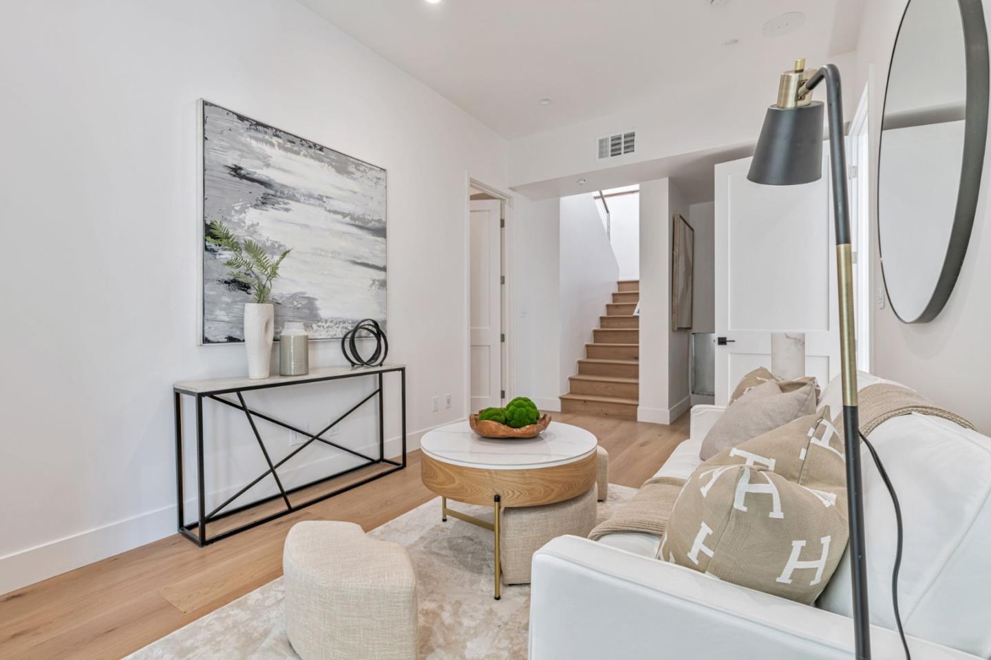 Detail Gallery Image 17 of 36 For 11664 Winding Way, Los Altos,  CA 94024 - 5 Beds | 5 Baths