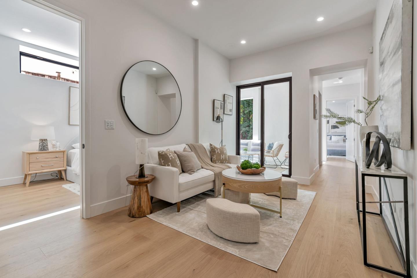 Detail Gallery Image 18 of 36 For 11664 Winding Way, Los Altos,  CA 94024 - 5 Beds | 5 Baths