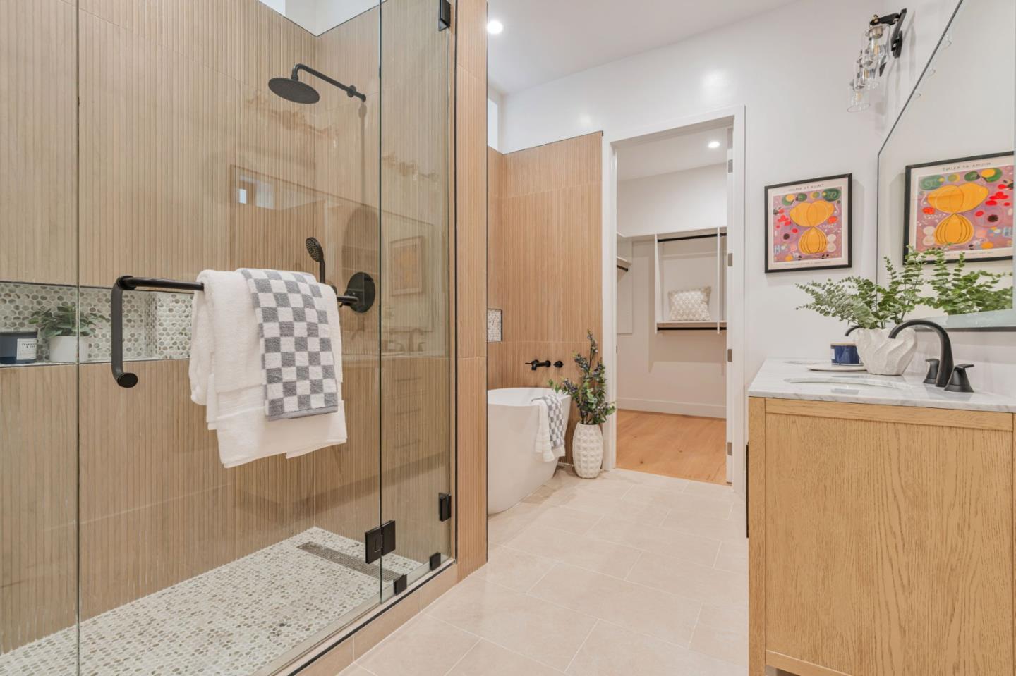 Detail Gallery Image 28 of 36 For 11664 Winding Way, Los Altos,  CA 94024 - 5 Beds | 5 Baths