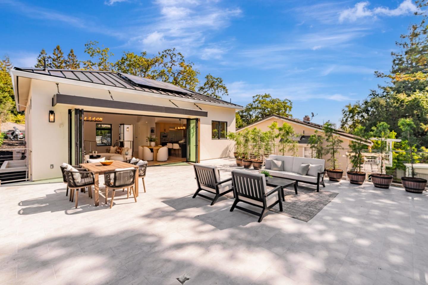Detail Gallery Image 32 of 36 For 11664 Winding Way, Los Altos,  CA 94024 - 5 Beds | 5 Baths