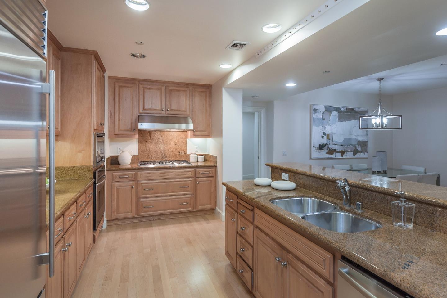Detail Gallery Image 10 of 25 For 315 Homer Ave #105,  Palo Alto,  CA 94301 - 2 Beds | 2 Baths