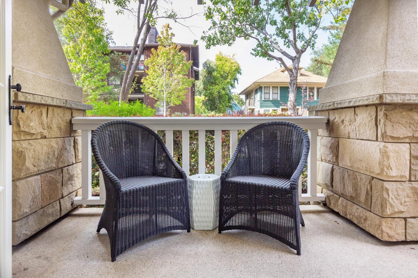 Detail Gallery Image 13 of 25 For 315 Homer Ave #105,  Palo Alto,  CA 94301 - 2 Beds | 2 Baths