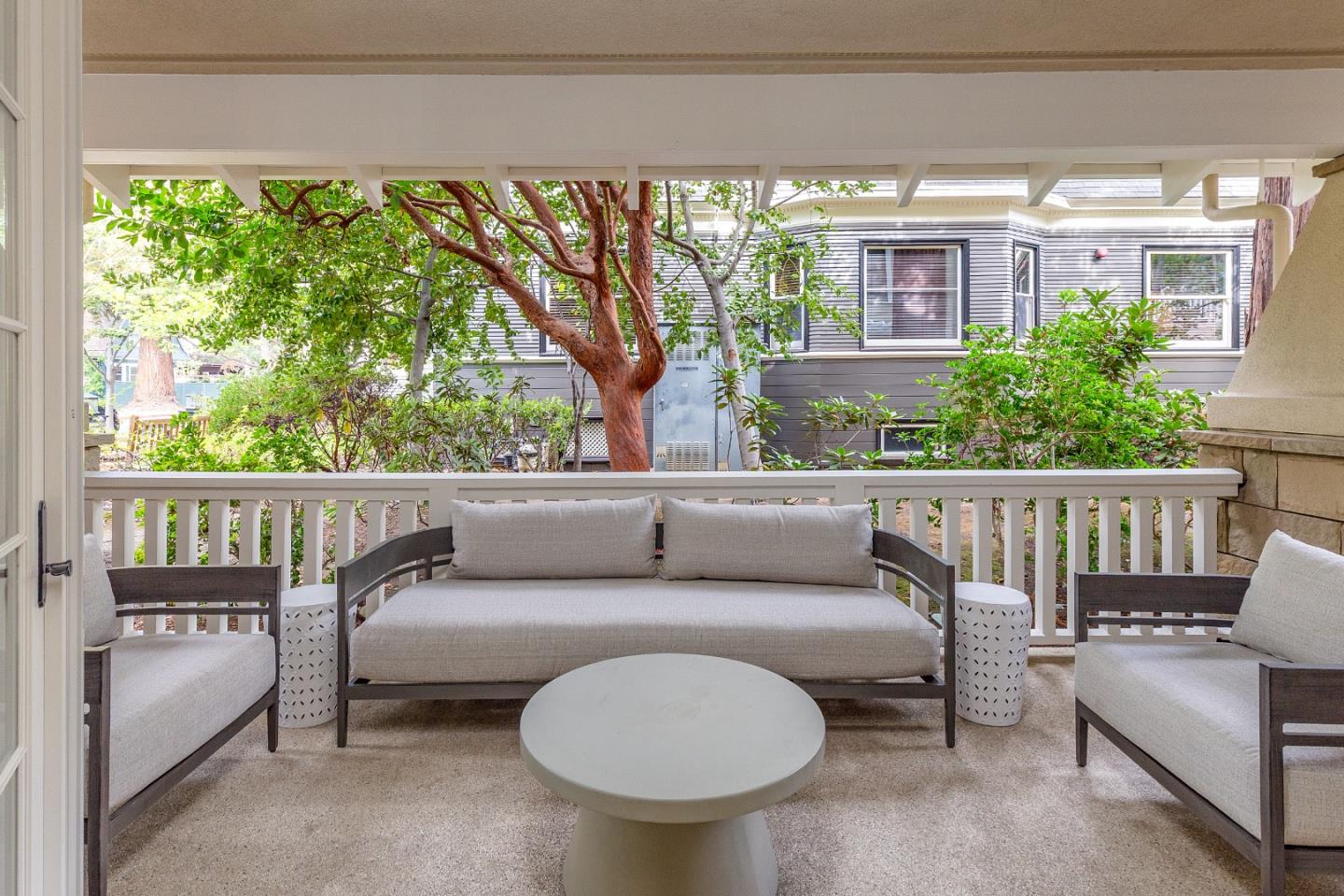 Detail Gallery Image 6 of 25 For 315 Homer Ave #105,  Palo Alto,  CA 94301 - 2 Beds | 2 Baths