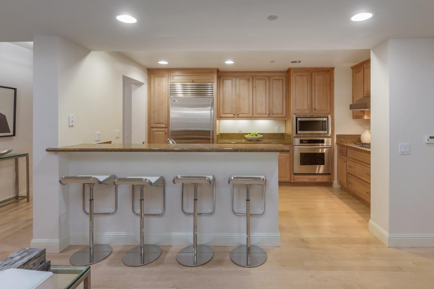 Detail Gallery Image 8 of 25 For 315 Homer Ave #105,  Palo Alto,  CA 94301 - 2 Beds | 2 Baths
