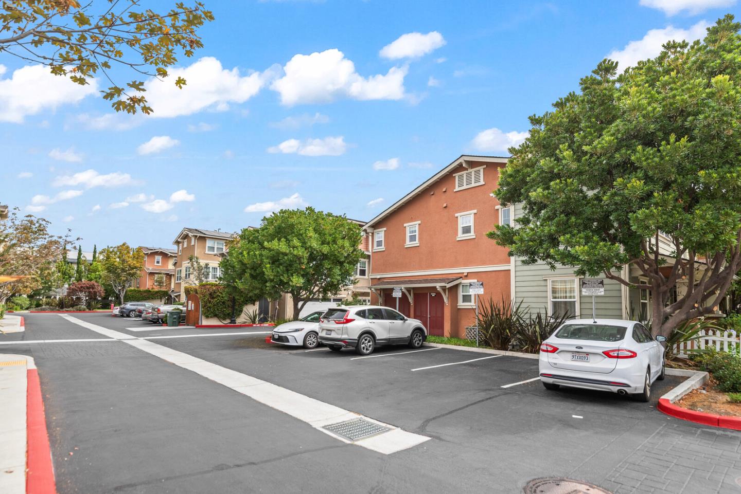 Detail Gallery Image 38 of 40 For 403 San Eduardo Ter, Sunnyvale,  CA 94085 - 3 Beds | 2/1 Baths