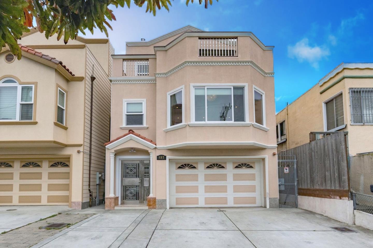 Detail Gallery Image 2 of 99 For 157 Station Ave, Daly City,  CA 94014 - 7 Beds | 6 Baths