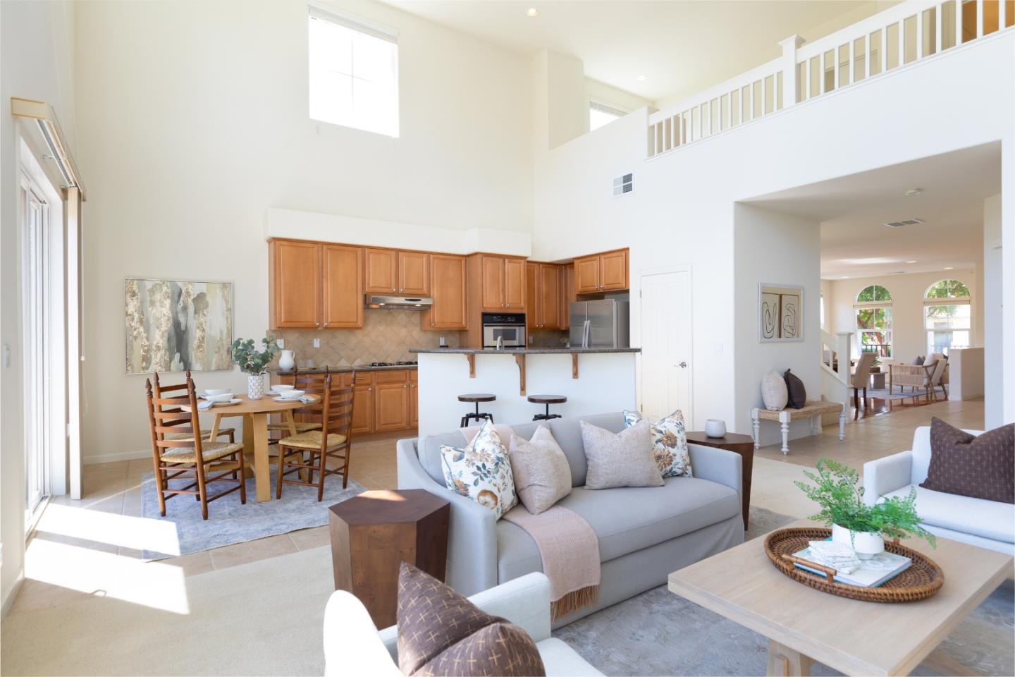 Detail Gallery Image 11 of 41 For 4180 Peninsula Point Dr, Seaside,  CA 93955 - 4 Beds | 2/1 Baths