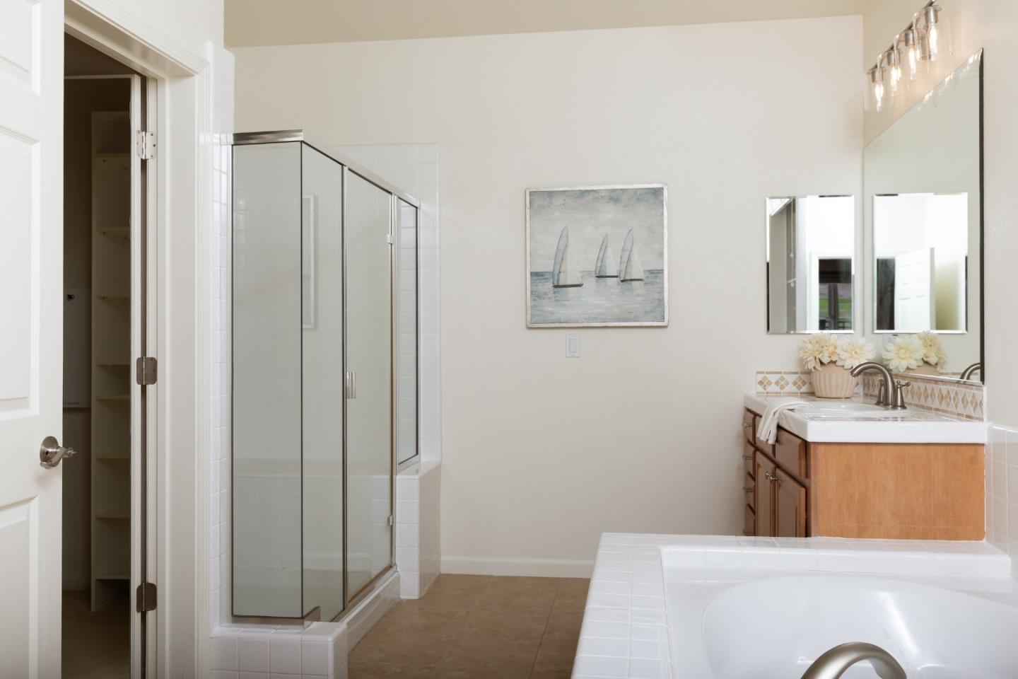 Detail Gallery Image 15 of 41 For 4180 Peninsula Point Dr, Seaside,  CA 93955 - 4 Beds | 2/1 Baths