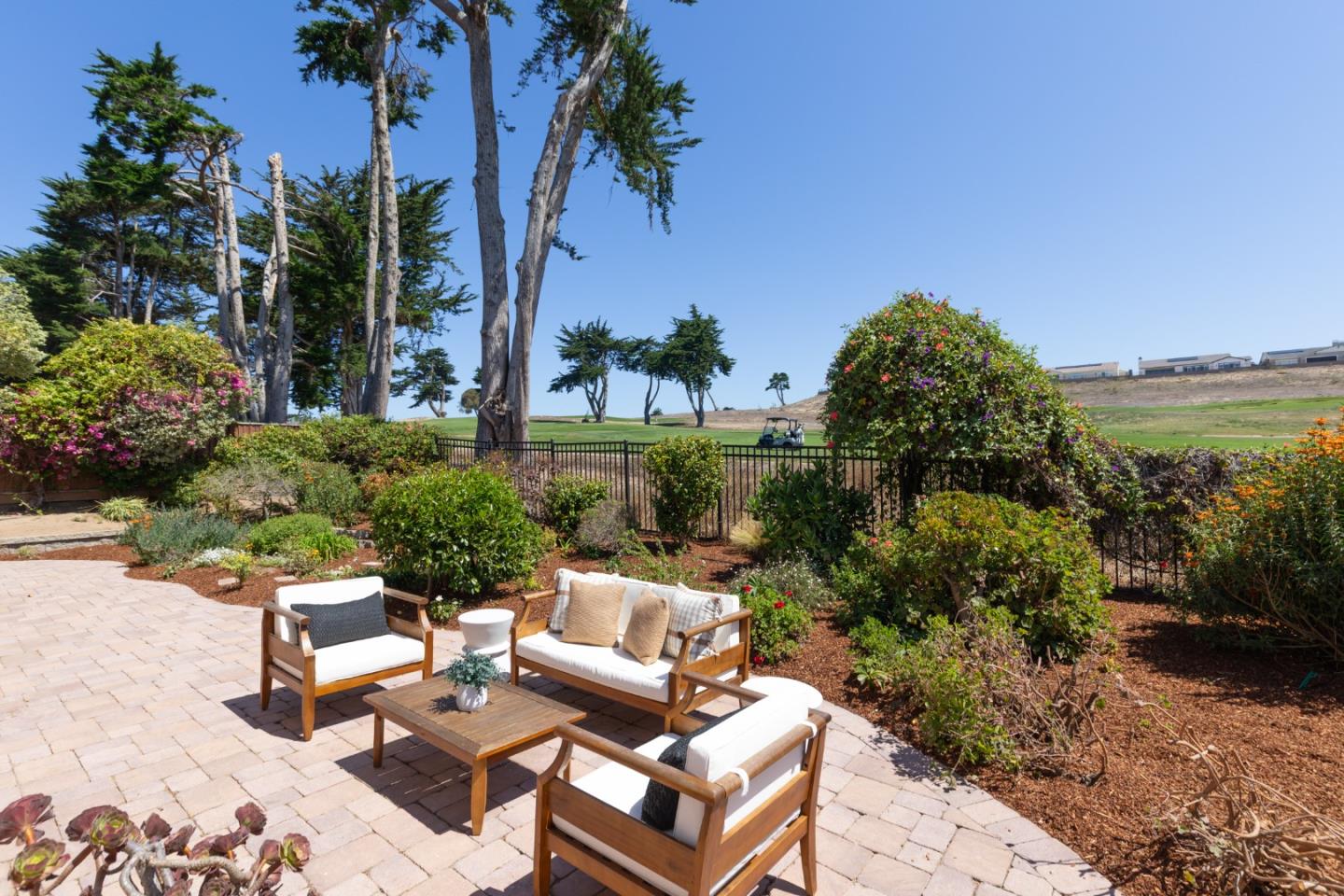 Detail Gallery Image 32 of 41 For 4180 Peninsula Point Dr, Seaside,  CA 93955 - 4 Beds | 2/1 Baths