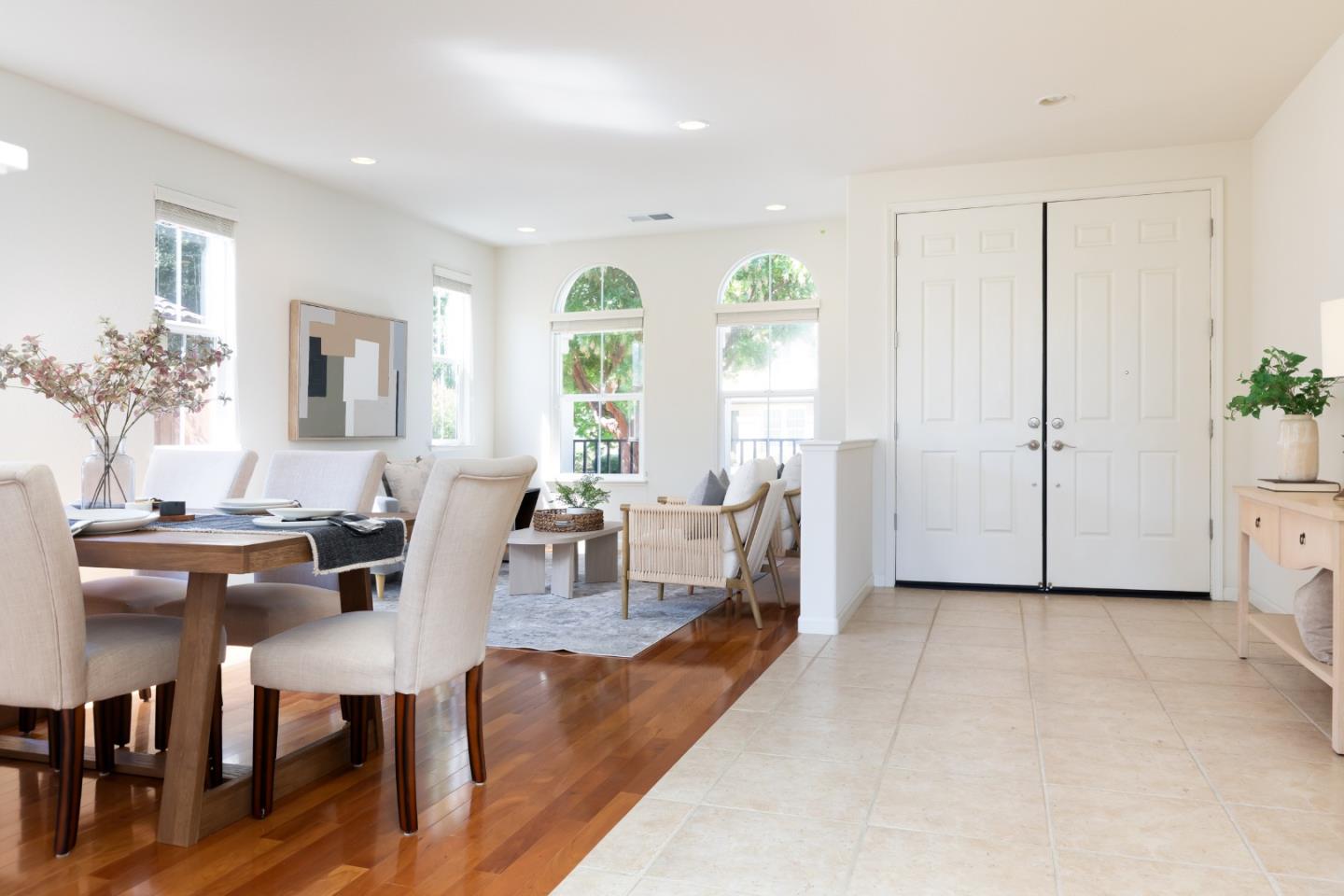 Detail Gallery Image 4 of 41 For 4180 Peninsula Point Dr, Seaside,  CA 93955 - 4 Beds | 2/1 Baths