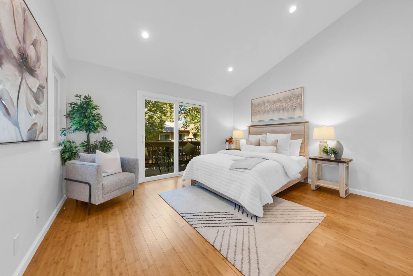 Detail Gallery Image 14 of 36 For 1063 Norfolk Dr, San Jose,  CA 95129 - 4 Beds | 2/1 Baths