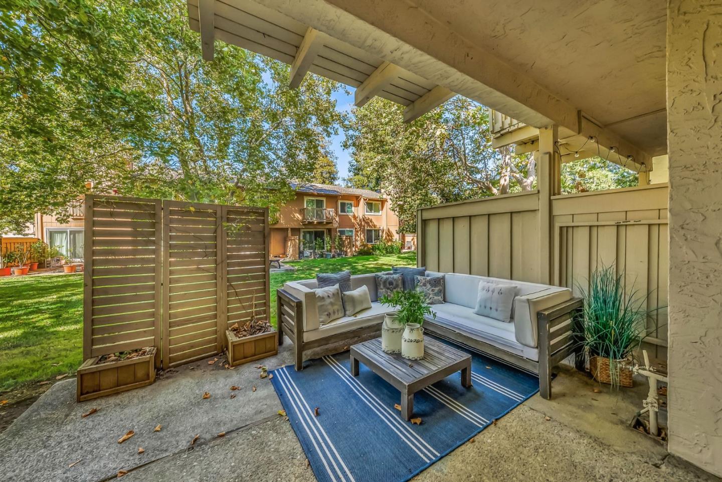 Detail Gallery Image 25 of 36 For 1063 Norfolk Dr, San Jose,  CA 95129 - 4 Beds | 2/1 Baths