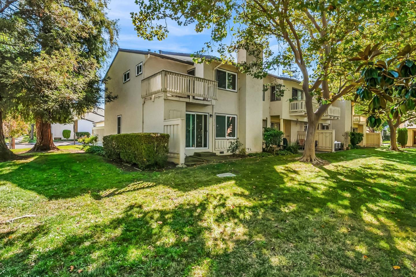 Detail Gallery Image 29 of 36 For 1063 Norfolk Dr, San Jose,  CA 95129 - 4 Beds | 2/1 Baths