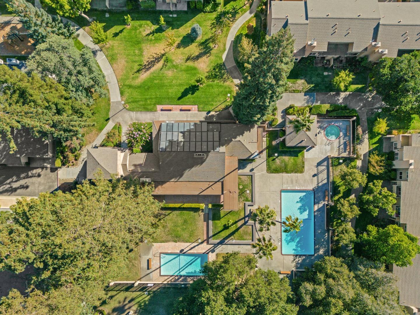Detail Gallery Image 30 of 36 For 1063 Norfolk Dr, San Jose,  CA 95129 - 4 Beds | 2/1 Baths