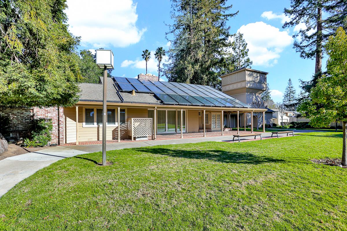 Detail Gallery Image 36 of 36 For 1063 Norfolk Dr, San Jose,  CA 95129 - 4 Beds | 2/1 Baths