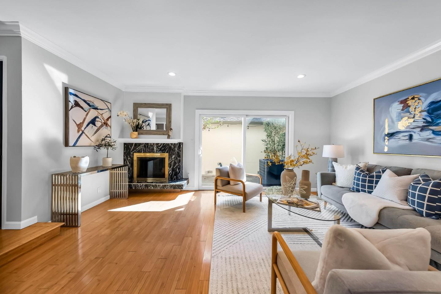 Detail Gallery Image 6 of 36 For 1063 Norfolk Dr, San Jose,  CA 95129 - 4 Beds | 2/1 Baths
