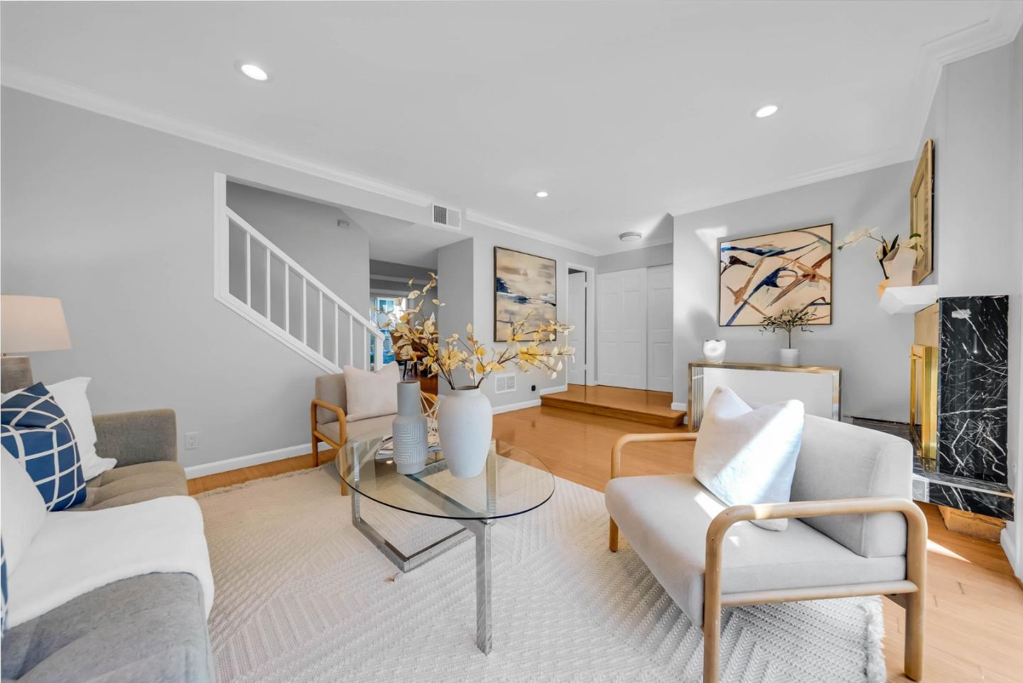 Detail Gallery Image 7 of 36 For 1063 Norfolk Dr, San Jose,  CA 95129 - 4 Beds | 2/1 Baths